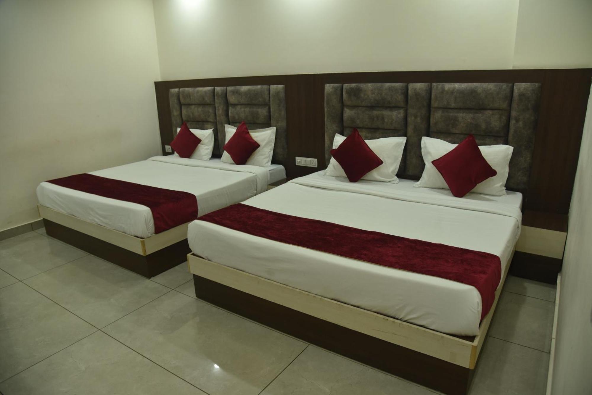 Hotel Satya Residency Katra  Exteriér fotografie